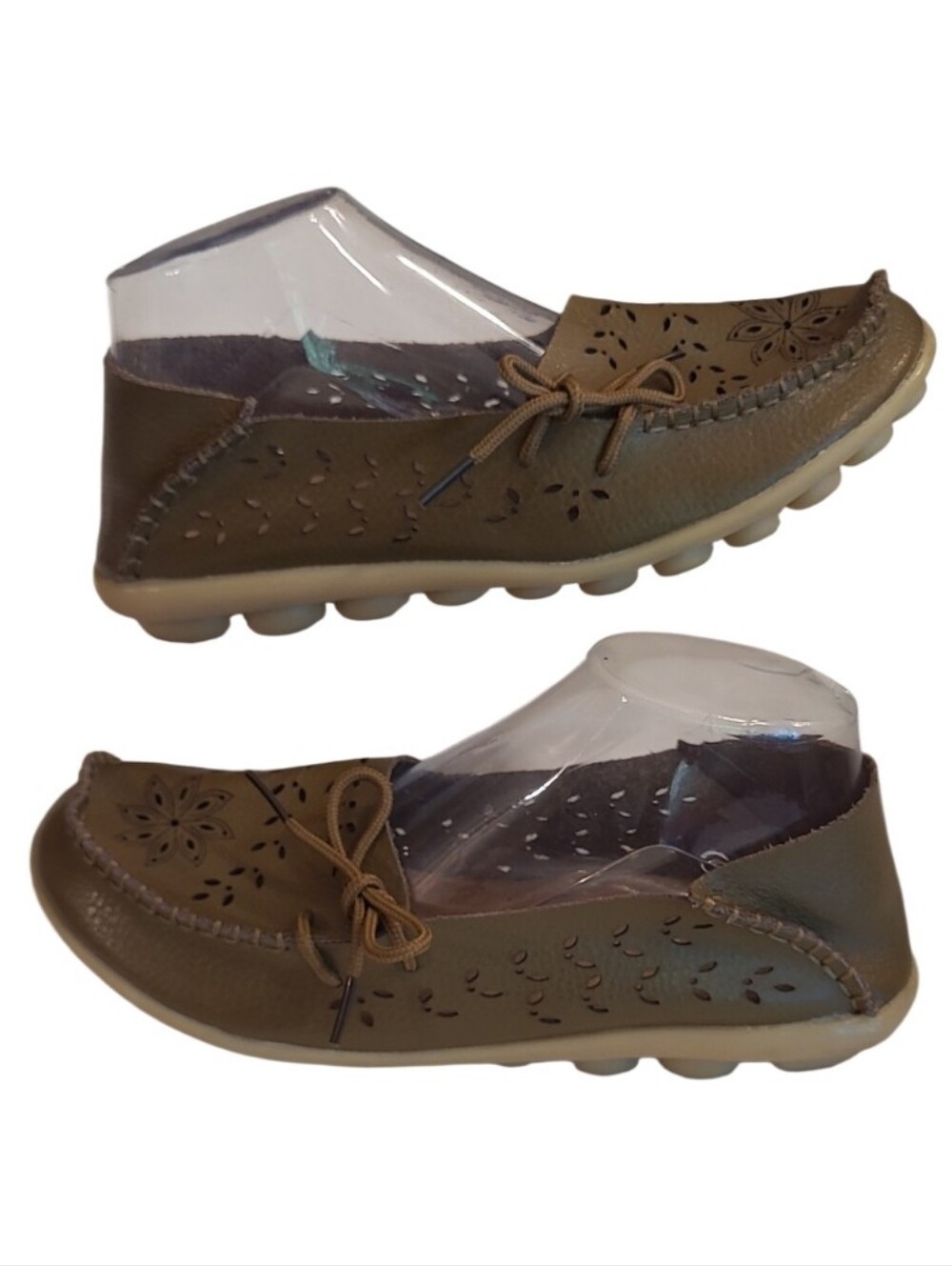SOCOFY Hollow Out Leather Loafers Breathable Comfort Moccasins Cut-Out Design